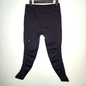 Fabletics Leggings Women's Black Capri NWOT athletic Wear